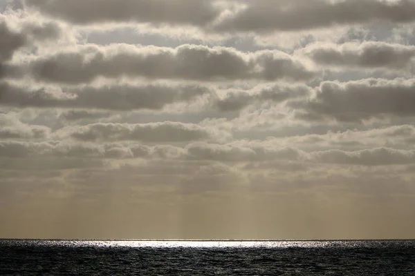 Svarta Storm Moln Morgonen Himlen Över Medelhavet Norra Israel — Stockfoto