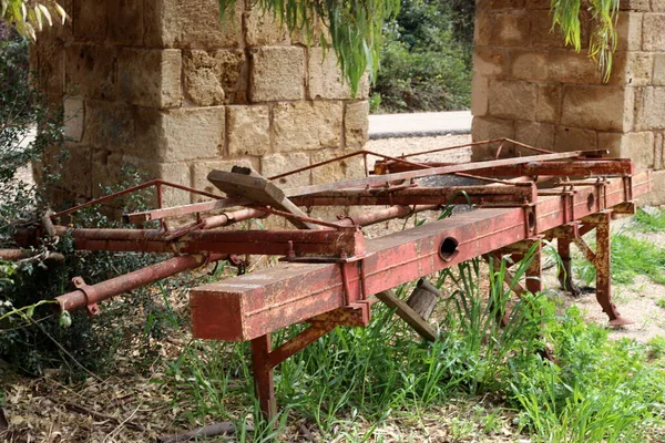 Staré Starožitné Zemědělské Stroje Nástroje Muzeu Izraeli — Stock fotografie