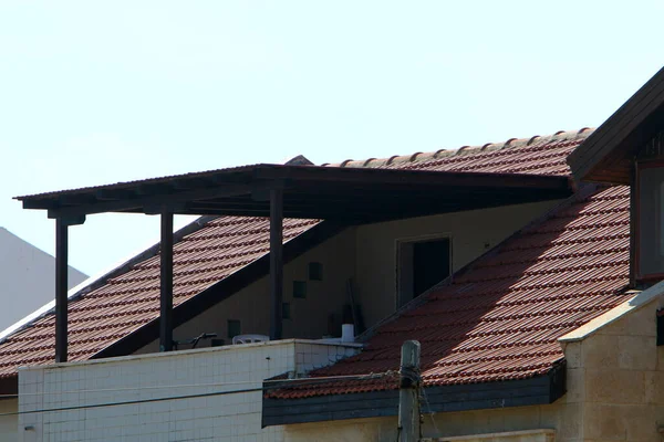 Fragment Eines Ziegeldaches Architektonische Details Des Wohnungsbaus Israel — Stockfoto