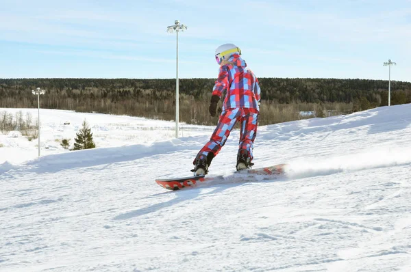 Snowboard kayak yamacında kökenli