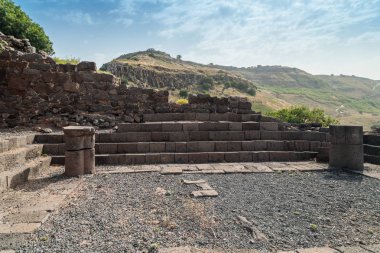 Eski Yahudi Gamla İmparatorluk orduları tarafından 67 yıl reklam yok Golan Tepeleri üzerinde kalıntıları sinagoga kalıntıları