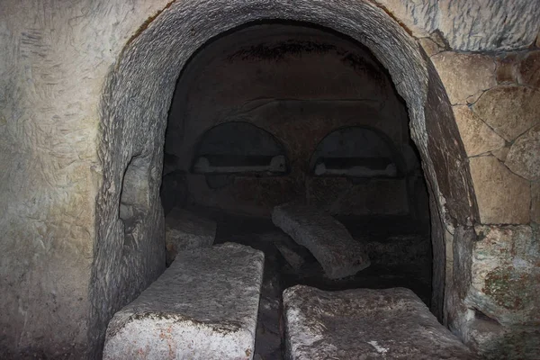 Een Niche Met Graven Het Interieur Van Een Necropolis Bet — Stockfoto