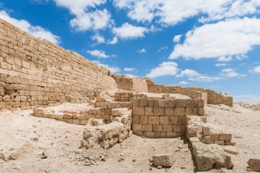 Kale duvarlarının Nabataean şehir Avdat, Israil'deki Judean desert tütsü yolu üzerinde yer alan. Unesco Dünya Mirası listesinde bulunan.
