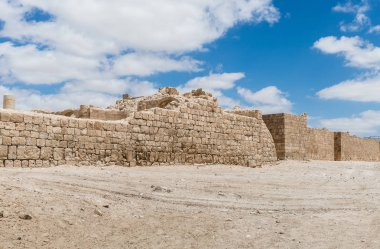 Kale duvarlarının Nabataean şehir Avdat, Israil'deki Judean desert tütsü yolu üzerinde yer alan. Unesco Dünya Mirası listesinde bulunan.