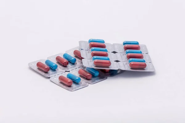 Dois Pacotes Completos Selados Com Pílulas Retangulares Azuis Marrons Estão — Fotografia de Stock