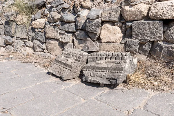 Λείψανα Των Στηλών Στα Ερείπια Της Ελληνική Ρωμαϊκή Πόλη Τον — Φωτογραφία Αρχείου