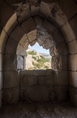 Nimrod üst sınır Kuzey İsrail ile Lübnan Celile'de bulunan kale kulede dış penceresinden görüntülemek.