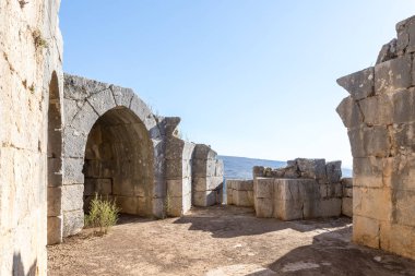 Nimrod üst sınır Kuzey İsrail ile Lübnan Celile'de bulunan kale tahrip köşe kulede iç kısmı.