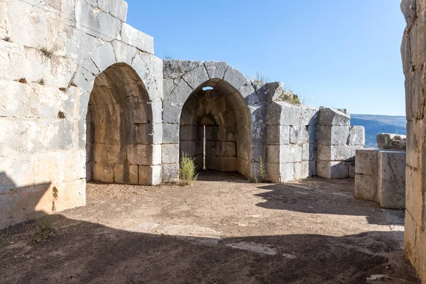 Nimrod üst sınır Kuzey İsrail ile Lübnan Celile'de bulunan kale tahrip köşe kulede iç kısmı.