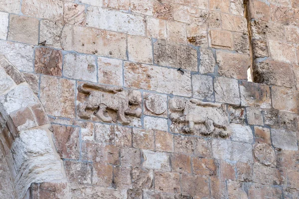 Jerozolima Izrael Listopada 2018 Resztki Płaskorzeźba Dwa Lwy Lions Gate — Zdjęcie stockowe