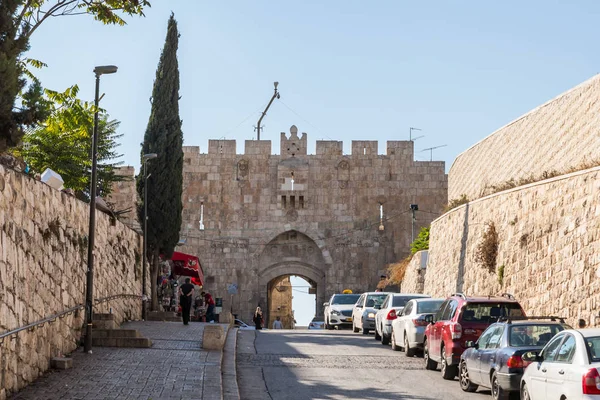 Jerusalén Israel Noviembre 2018 Derech Shaar Haarayot Street Leading Lions —  Fotos de Stock