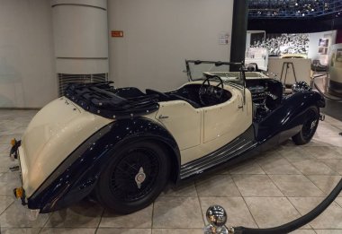 Amman, Ürdün, 07 Aralık 2018: Alvis Sd hızı 20 - 1936 tarihlerinde Amman, Jordan'ın başkenti Kral Abdullah II araba müzesinde sergi.