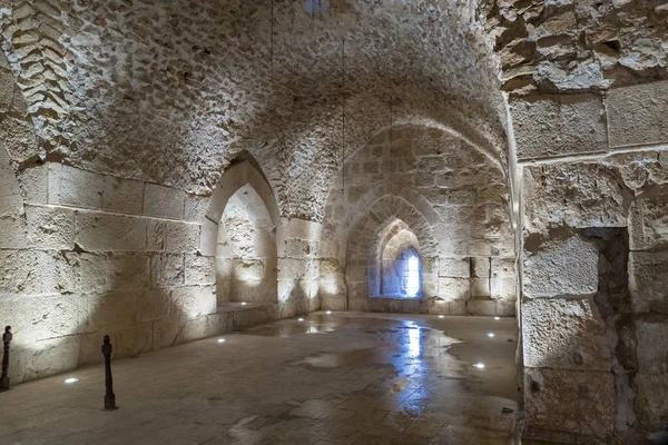 アジュルン城 別名オアラット Rabad 内部ホールは北西ヨルダン イルビッド国立市の近くにある 世紀のイスラム教徒城でイルビド ヨルダン 2018 — ストック写真