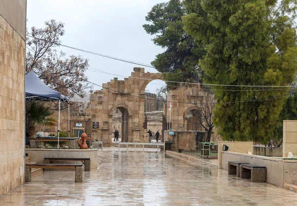 Jerash Jordânia Dezembro 2018 Portão Sul Nas Ruínas Grande Cidade — Fotografia de Stock
