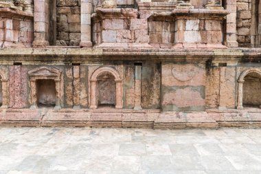 : Jerash, Jordan, 08 Aralık 2018: Parçası Güney tiyatro içinde Roma kentinin Jerash - Ürdün Gerasa kalıntıları