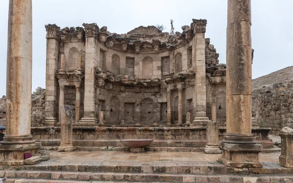 Γέρασα Ιορδανία Δεκεμβρίου 2018 Νυμφαίο Cardo Maximus Οδό Μεγάλη Ρωμαϊκή — Φωτογραφία Αρχείου