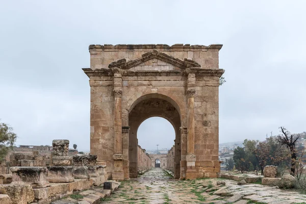 Джераш Иордания Декабря 2018 Года Северный Тетрапилон Руинах Великого Римского — стоковое фото