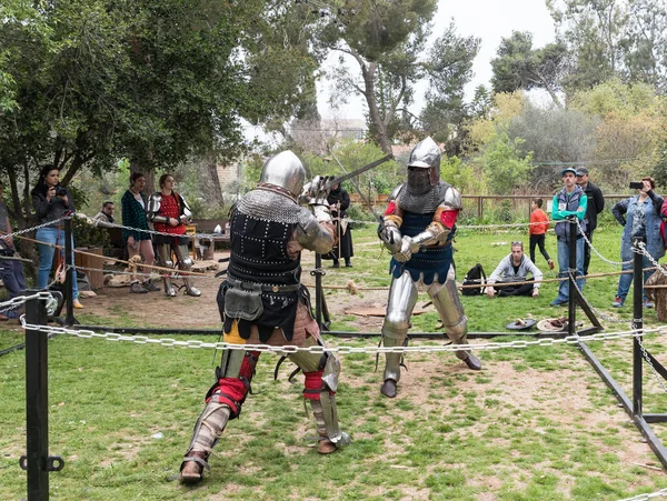 Kral Arthur şehirde Jerusalem, İsrail ile Purim Festivali'nde ringde mücadele hakim durdurur — Stok fotoğraf