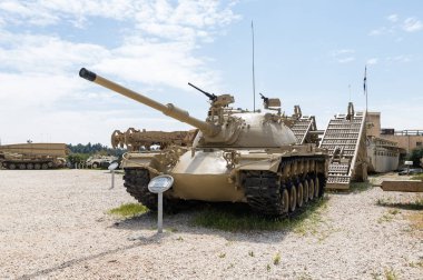 Magach 3-Patton M48a3 tankı, Israil 'in Latrun 'da Zırhlı Kolordu Müzesi 'nin yakınında, Memorial sitesinde