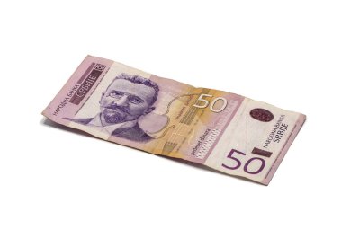 Kemancı Stevan Mokranyats'ın beyaz arka plan üzerine izole edilmiş portresi ile 50 Sırp Dinarı değerinde bir banknot