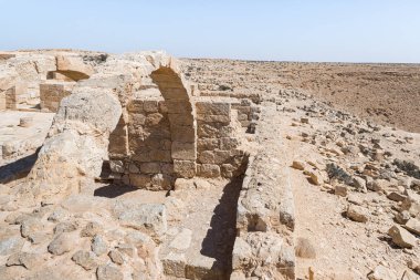 İsrail 'deki Yahudi çölünde tütsü yolunda yer alan Nabataean şehri Avdat' ın kalıntıları yakınında bir Roma villasının kalıntıları. Unesco Dünya Mirasları Listesine dahil edilmiştir..