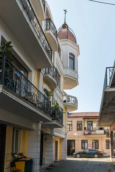 Calles tranquilas del viejo Batumi - calle Saiatnovf - la capital de Adjara en Georgia — Foto de Stock