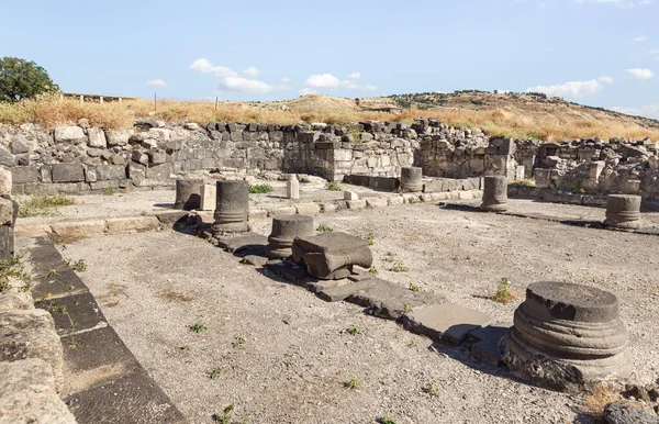 公元前3世纪希腊罗马城市 公元8世纪 靠近加利利海的戈兰高地的希普斯 苏西塔 的废墟中的圣殿主大厅遗址 — 图库照片