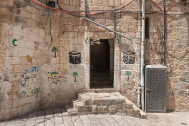 Kudüs, İsrail, 13 Haziran 2020: Eski Kudüs, İsrail 'deki boş Barquq Caddesi