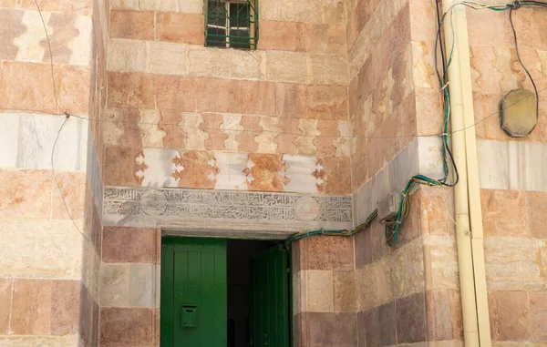 Jerusalén Israel Junio 2020 Decoraciones Decorativas Piedra Sobre Entrada Madraza — Foto de Stock