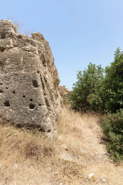 旧フェニキア要塞の遺跡の遺跡 後にカートのローマの都市となった 北イスラエルのアッライト市の近く — ストック写真