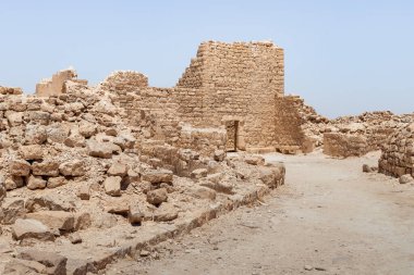 Shivta - Güney İsrail 'de bir ulusal park, Negev' in kuzeyinde antik bir Nabatean şehrinin kalıntılarını içerir..