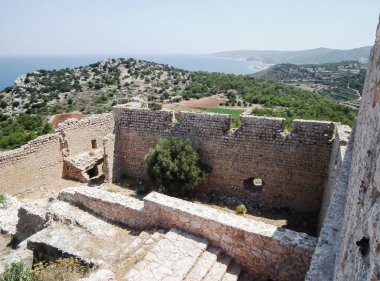 Yunanistan 'ın Rodos adasındaki Kritinia Kalesi' nin dış duvarları iyi korunmuş.