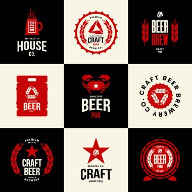 Modern zanaat bira içecek izole vektör logo işareti için bar, pub, mağaza, brewhouse ya da bira. Premium Kalite kupa, varil, fıçı Logo Amblem illüstrasyon set. Bira Festivali tişört rozet tasarım paketi.