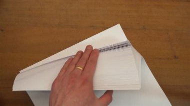 A4 kağıda hayranıyım.