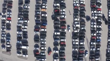 park yerleri birçok farklı araba oluşur