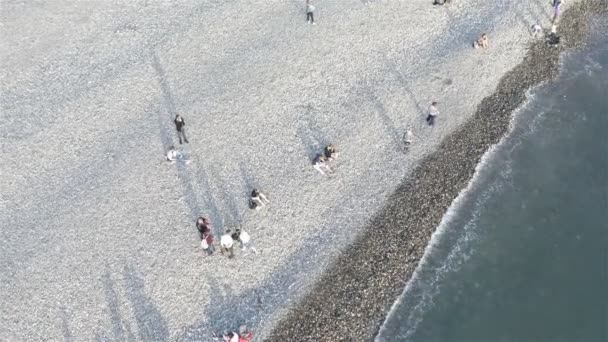 Praia do mar na primavera quente — Vídeo de Stock