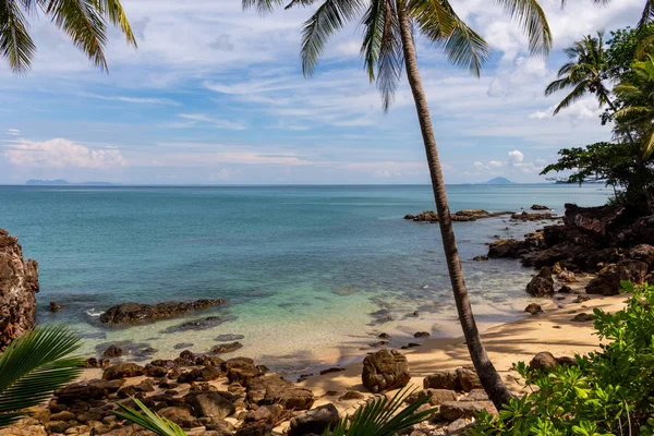 Krabi Thailand Mai 2018 Ruhige Tropische Bucht Mit Goldenem Sandstrand — Stockfoto