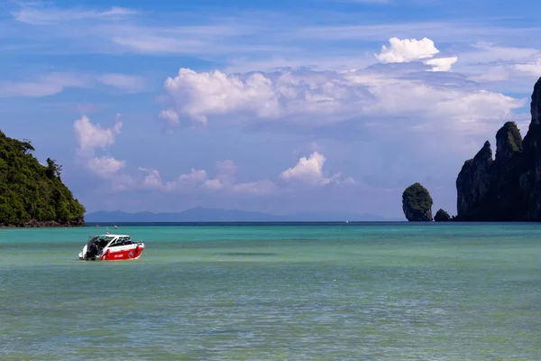 Koh Phi Phi Don Thaiföld 2018 Május Csónakok Legnagyobb Koh — Stock Fotó