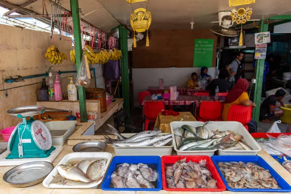 Koh Phi Phi Don Thailand Mei 2018 Vis Blootgesteld Een — Stockfoto