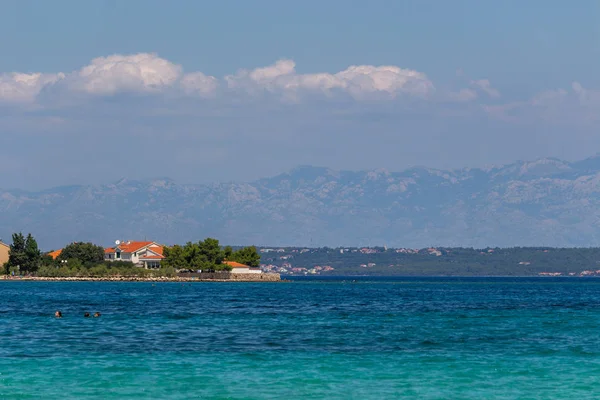 Zadar Chorvatsko Července 2018 Malebný Pohled Průzračné Vody Ostrov Ugljan — Stock fotografie