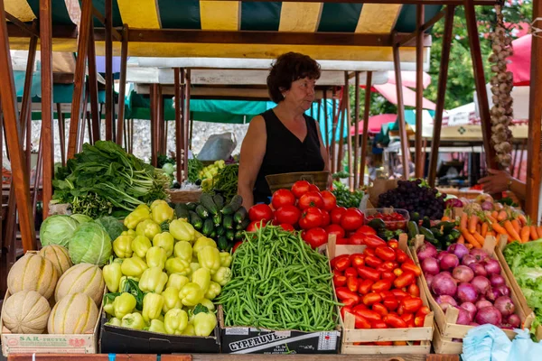 Zadar Croatia July 2018 Senior Lady Selling Fruits Vegetables Market — Stock Photo, Image