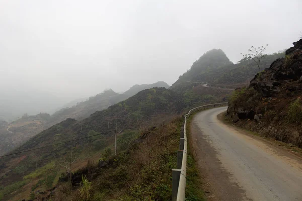 Giang Vietnã Março 2018 Estrada Panorâmica Cercada Por Montanhas Norte — Fotografia de Stock