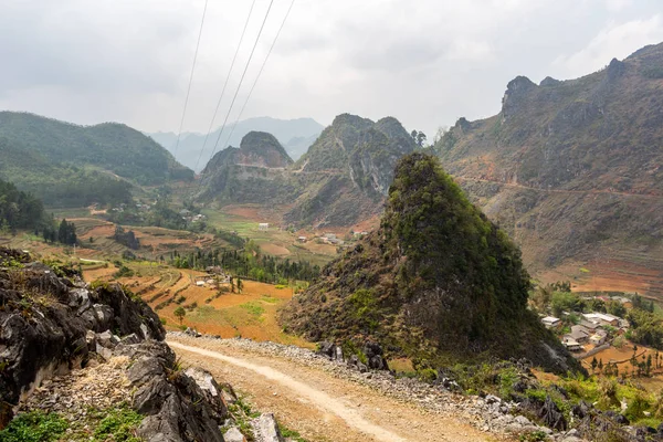 Giang Vietnã Março 2018 Picos Majestosos Torno Vale Norte Vietnã — Fotografia de Stock