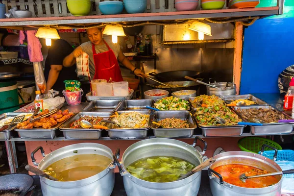 ストリートレストラン バンコク タイ — ストック写真