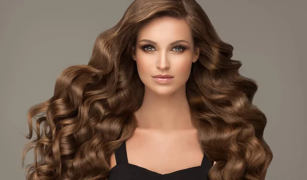 Brunette Girl Long Shiny Curly Hair Beautiful Model Woman Wavy — Stock Photo, Image