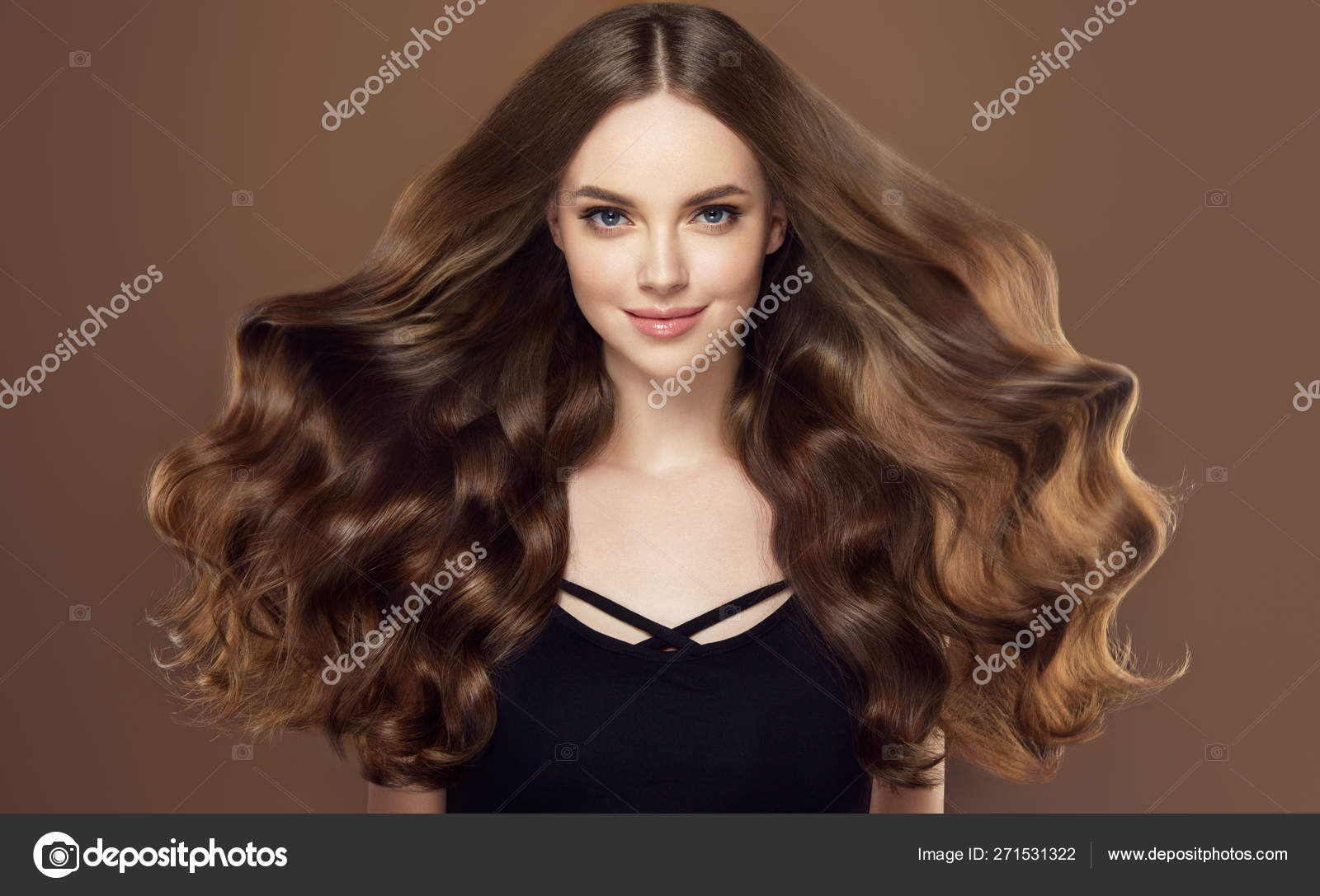 Beauty Girl Long Shiny Wavy Hair Beautiful Woman Model Curly Stock Photo by  ©Sofia_Zhuravets 271531322