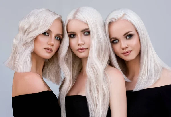 á Devushka Blondinka S Korotkoj Strizhkoj Risunki Fotografii Blondinka Korotkaya Strizhka Skachat Na Depositphotos