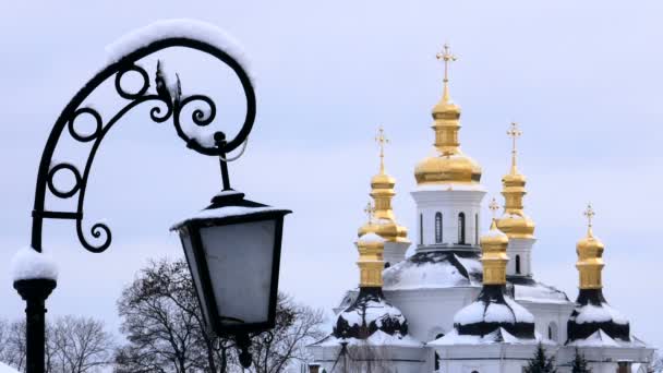拉夫拉在基辅, 寺庙, 东正教乌克兰教会. — 图库视频影像