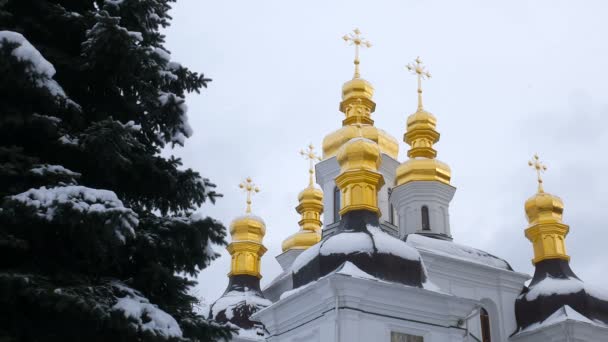 Lavra in Kiev, temple, Orthodox Ukraine church. — Stock Video