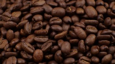 Kahve çekirdekleri tıkınır Güzel kahve çekirdekleri.